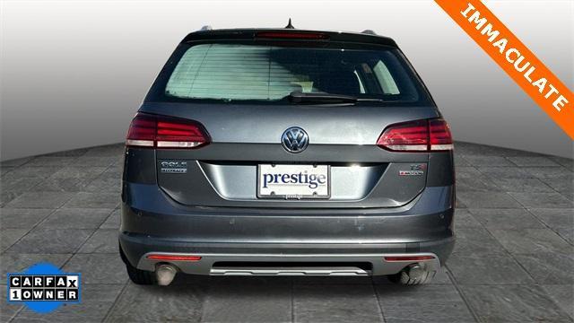 used 2018 Volkswagen Golf Alltrack car, priced at $18,998