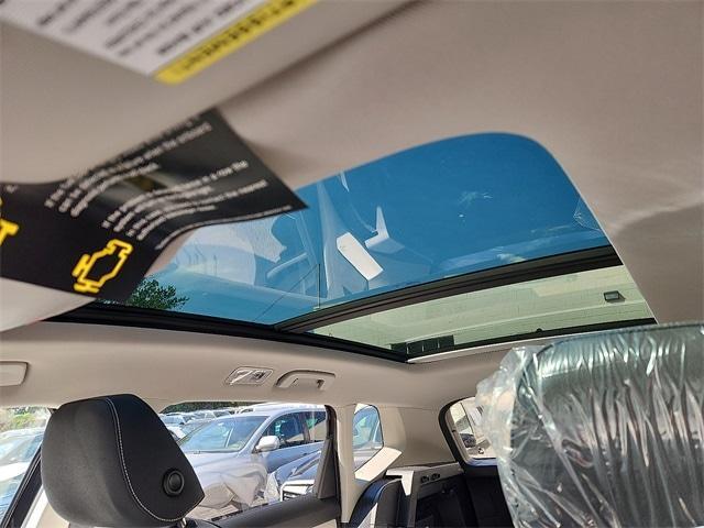 new 2025 Volkswagen Taos car, priced at $30,777