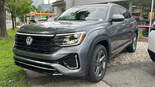 new 2024 Volkswagen Atlas Cross Sport car, priced at $49,630