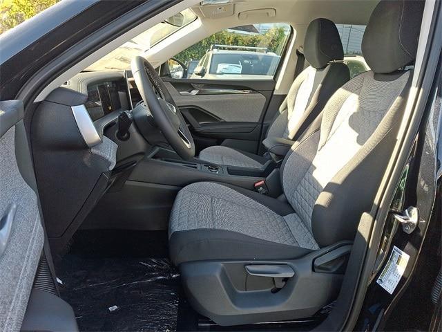 new 2025 Volkswagen Tiguan car, priced at $32,577