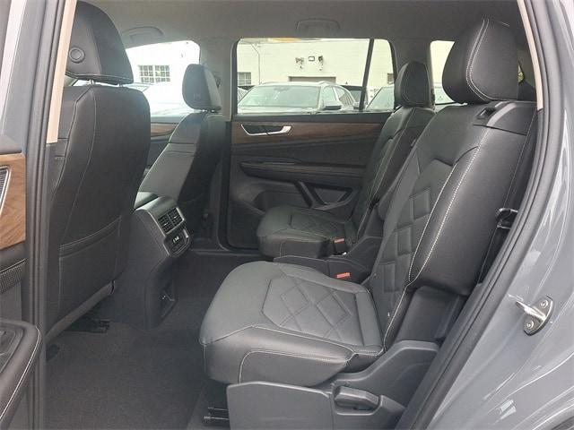 new 2026 Volkswagen Atlas car, priced at $48,170