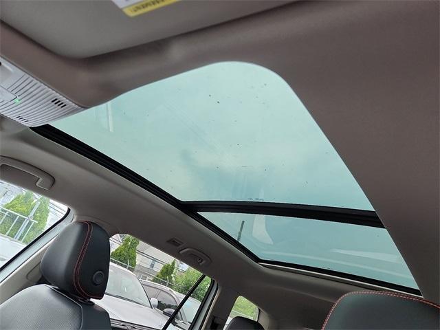 new 2025 Volkswagen Atlas car, priced at $42,777