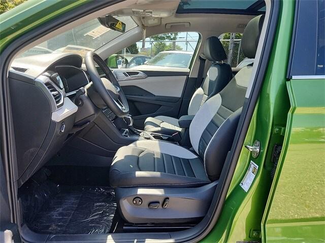 new 2025 Volkswagen Taos car, priced at $36,979