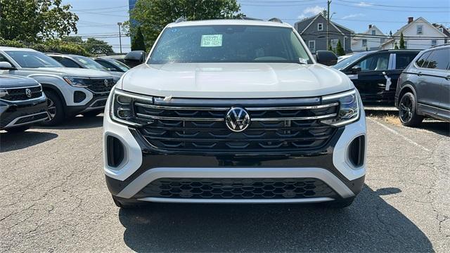 new 2024 Volkswagen Atlas car, priced at $47,276