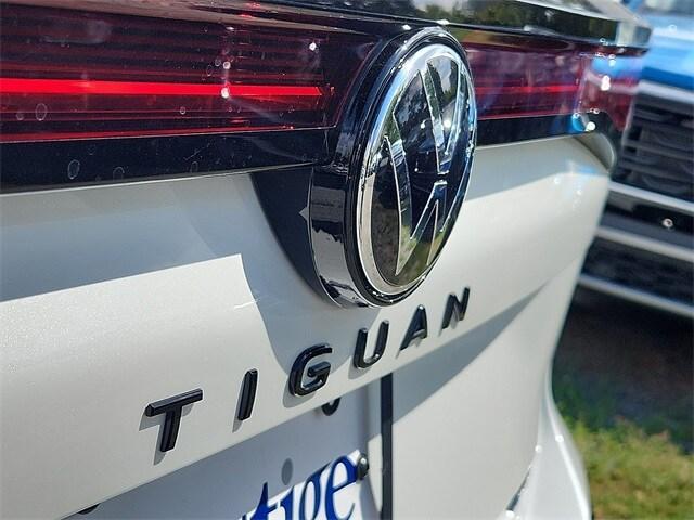 new 2025 Volkswagen Tiguan car, priced at $38,180