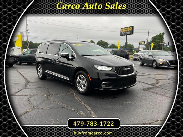 used 2022 Chrysler Pacifica car, priced at $27,584