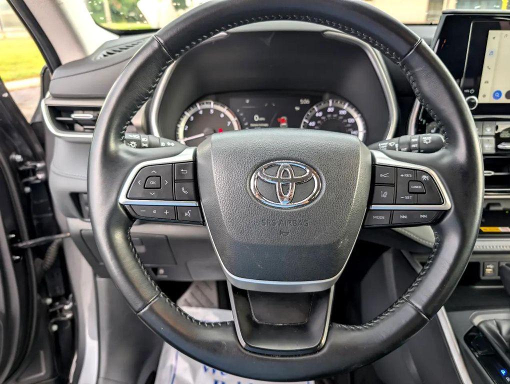 used 2023 Toyota Highlander car, priced at $37,991