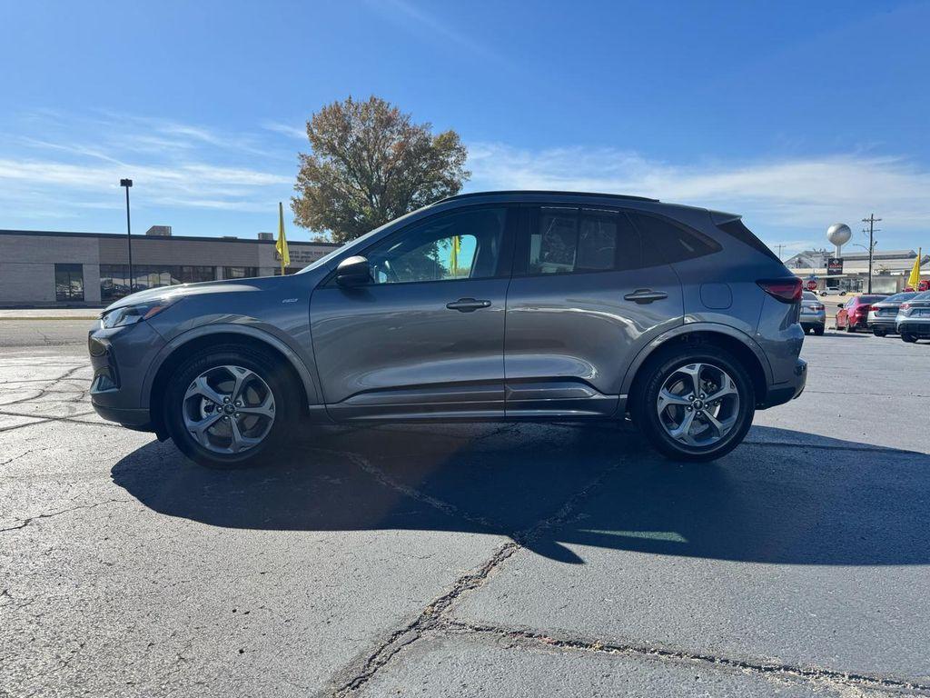 used 2024 Ford Escape car, priced at $20,592