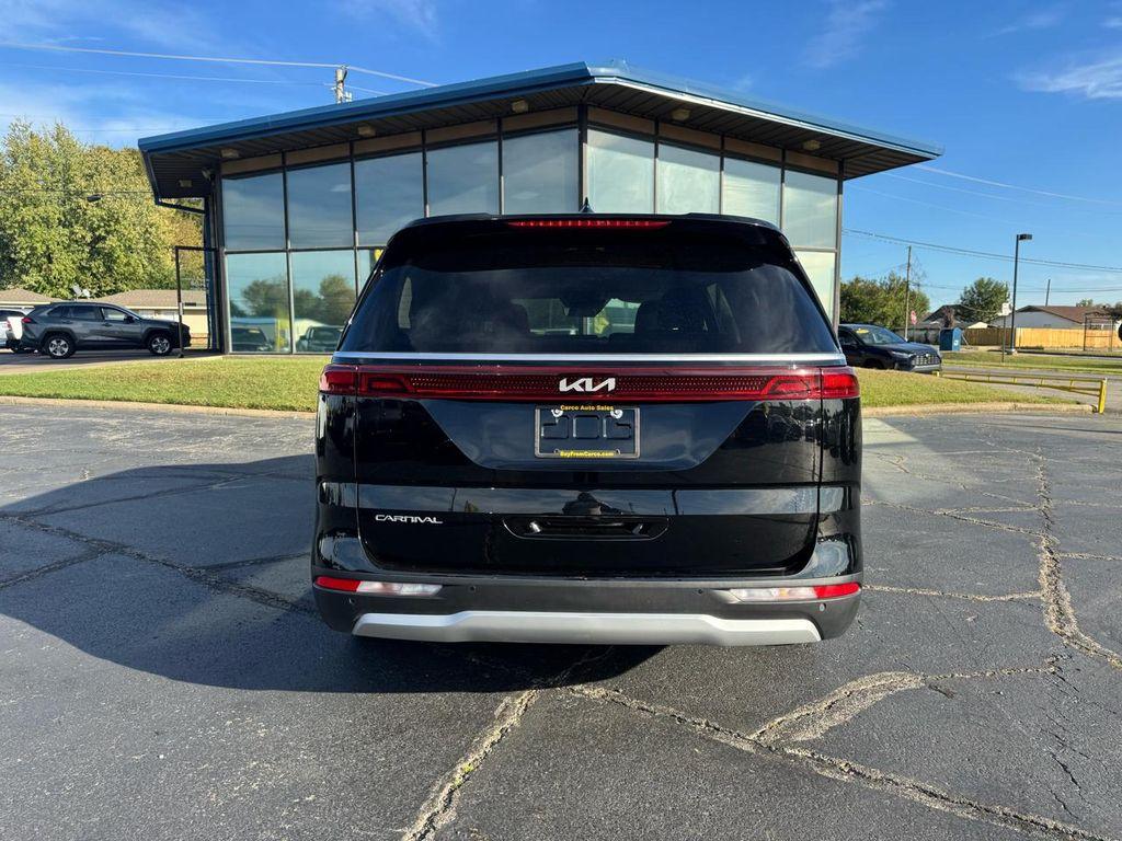 used 2024 Kia Carnival car, priced at $29,793