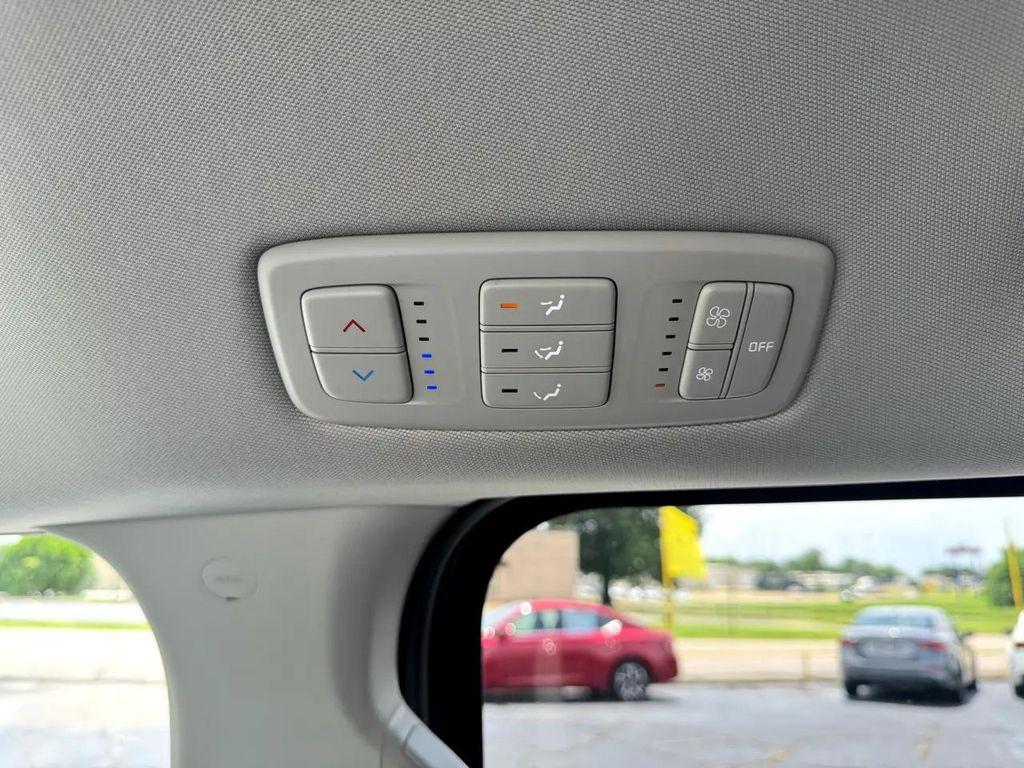 used 2024 Kia Carnival car, priced at $31,994