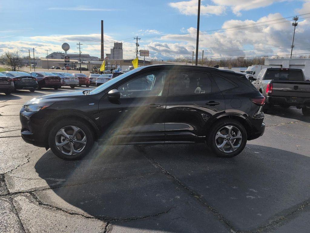 used 2024 Ford Escape car, priced at $20,991