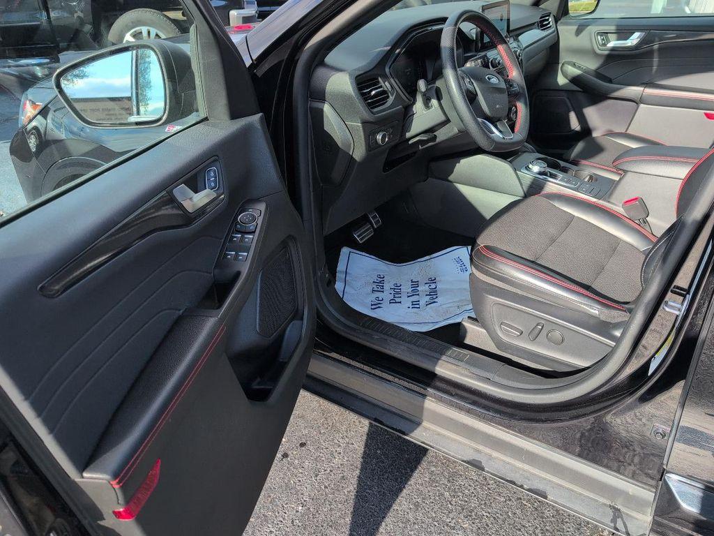 used 2024 Ford Escape car, priced at $20,991