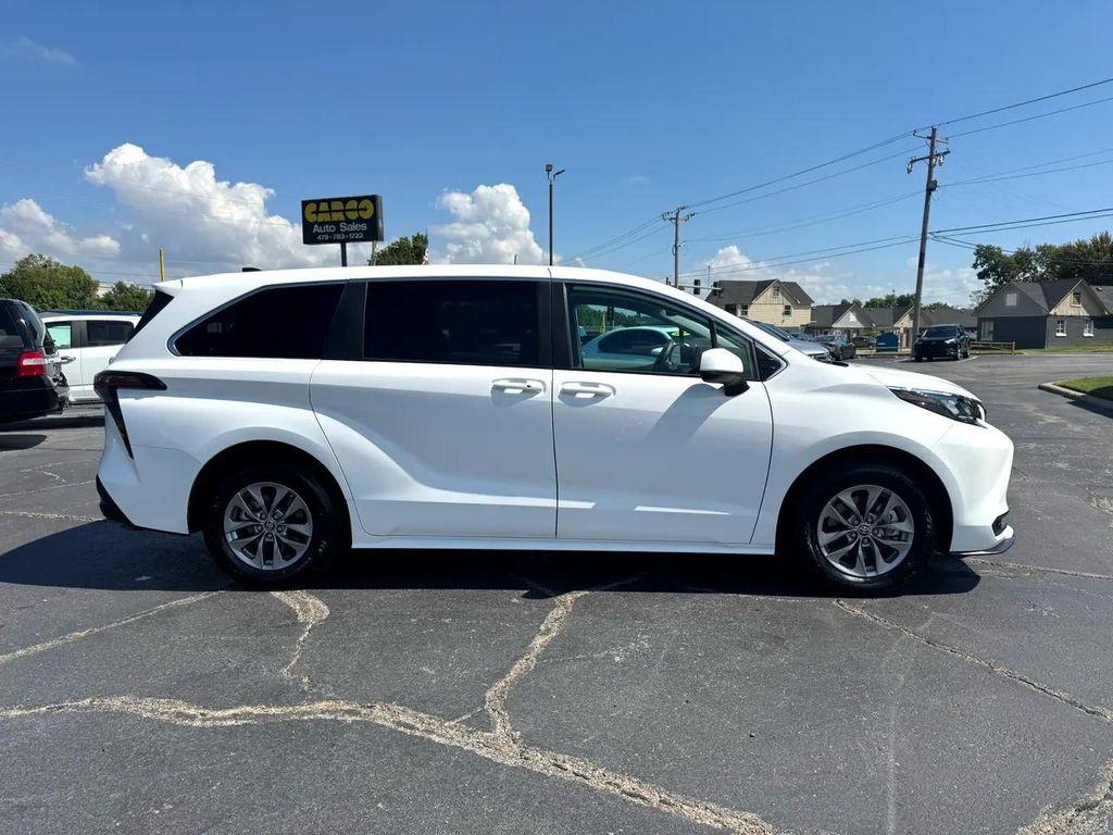 used 2024 Toyota Sienna car, priced at $36,491