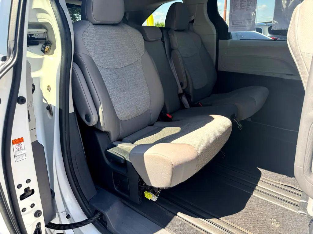 used 2024 Toyota Sienna car, priced at $36,491