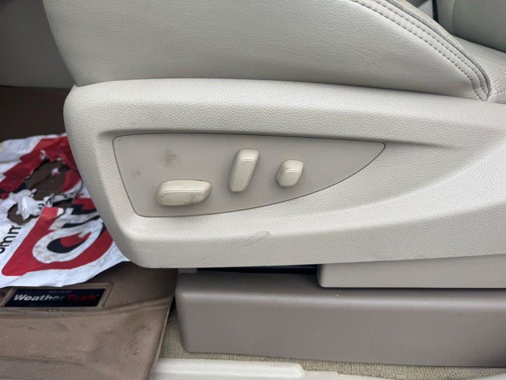 used 2017 GMC Yukon XL car, priced at $26,293