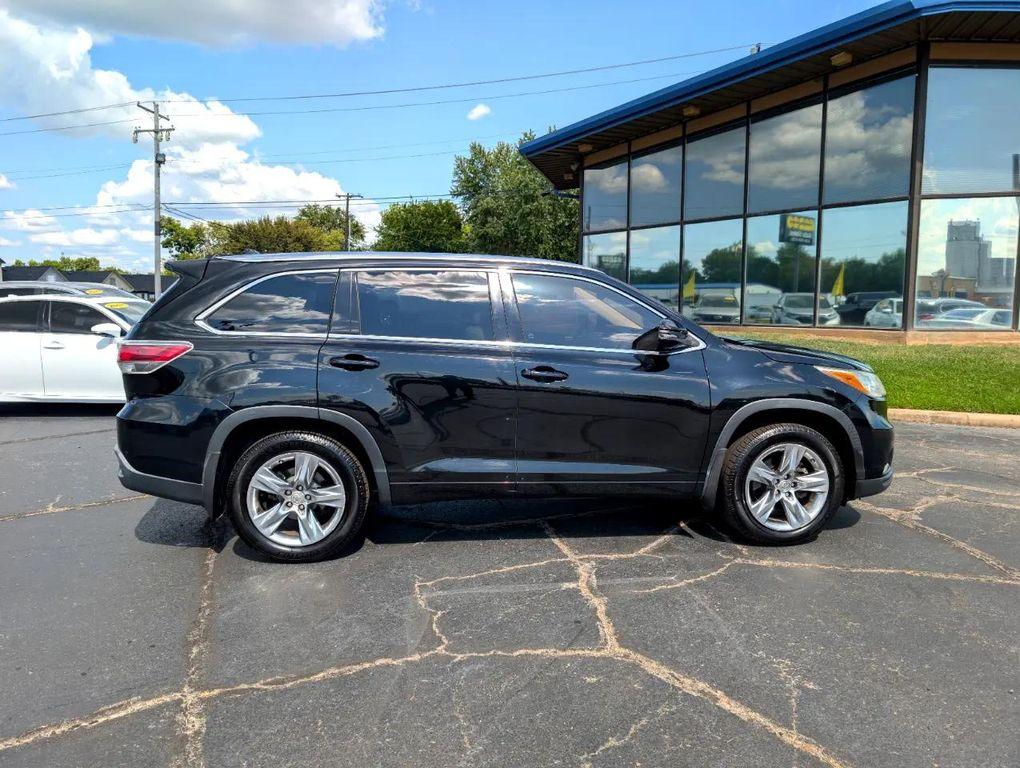 used 2014 Toyota Highlander car, priced at $15,991