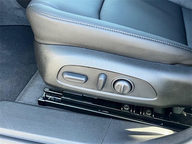 new 2025 Chevrolet Malibu car, priced at $29,940