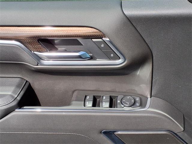 new 2025 Chevrolet Silverado 1500 car, priced at $45,395