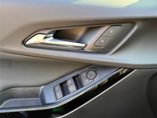 new 2025 Chevrolet Equinox car, priced at $25,995