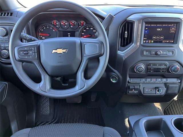 new 2025 Chevrolet Silverado 2500 car, priced at $52,905