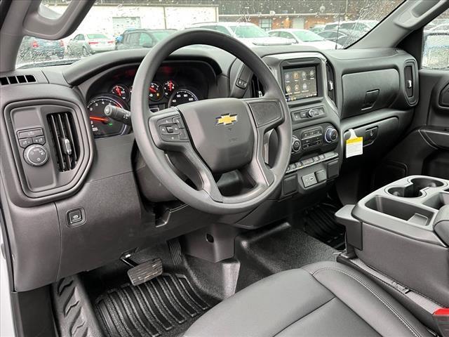 new 2025 Chevrolet Silverado 1500 car, priced at $32,345