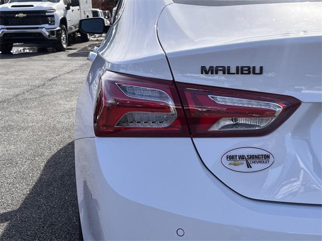 new 2025 Chevrolet Malibu car, priced at $29,940