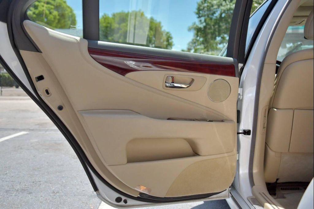 used 2007 Lexus LS 460 car, priced at $13,500