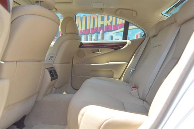 used 2007 Lexus LS 460 car, priced at $14,495