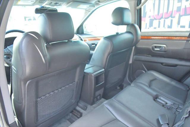 used 2007 Cadillac SRX car, priced at $11,500