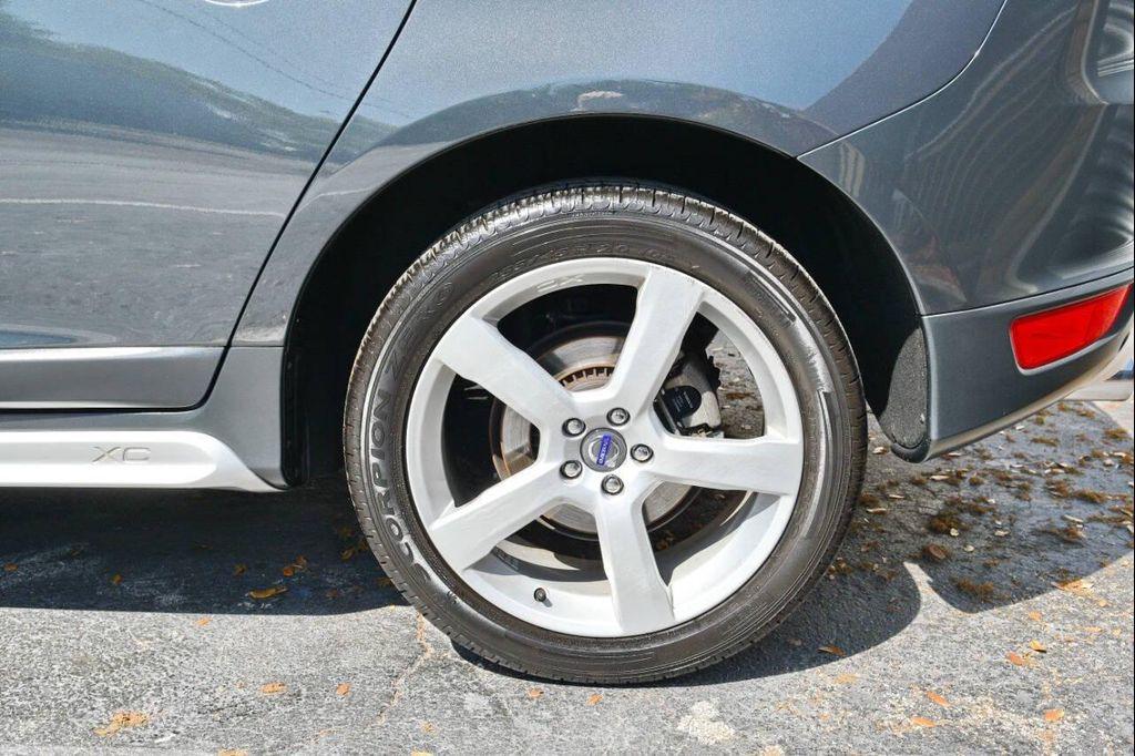 used 2013 Volvo XC60 car, priced at $8,995