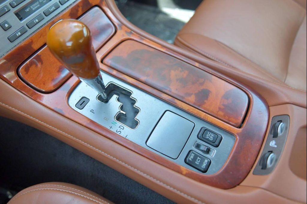 used 2006 Lexus SC 430 car, priced at $13,650