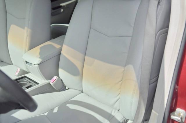 used 2006 Cadillac SRX car, priced at $9,895