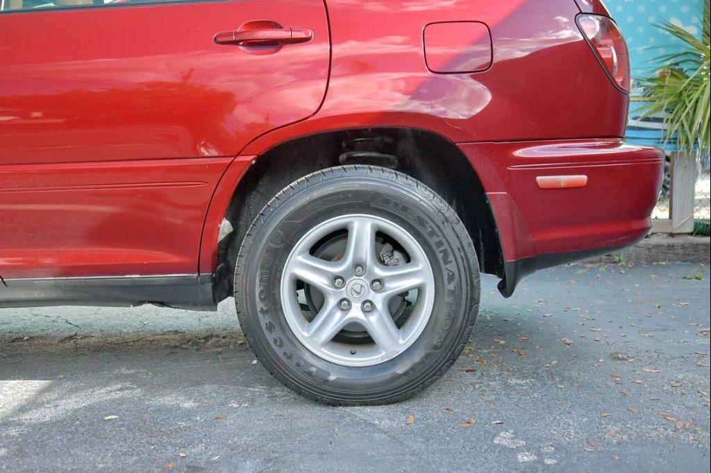 used 2000 Lexus RX 300 car, priced at $8,999