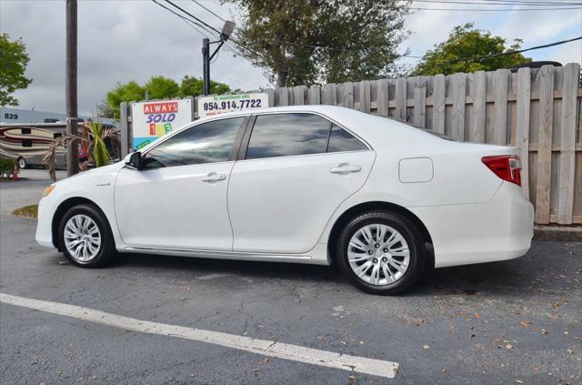 used 2013 Toyota Camry Hybrid car, priced at $7,895