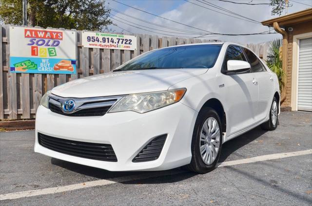 used 2013 Toyota Camry Hybrid car, priced at $7,895