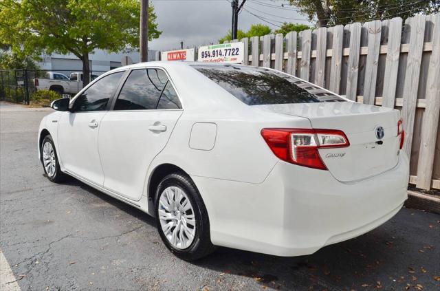 used 2013 Toyota Camry Hybrid car, priced at $7,895