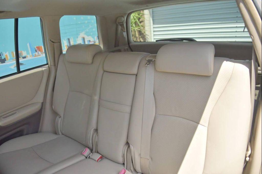 used 2005 Toyota Highlander car, priced at $11,299