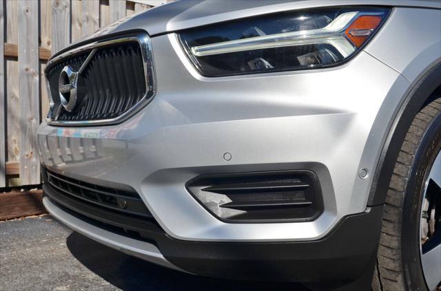 used 2019 Volvo XC40 car, priced at $18,695