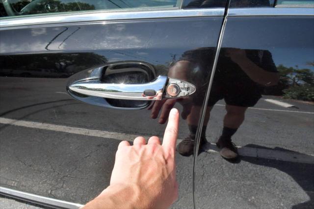used 2011 Lexus ES 350 car, priced at $9,999