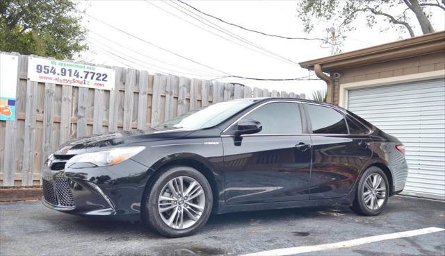 used 2015 Toyota Camry Hybrid car, priced at $9,995