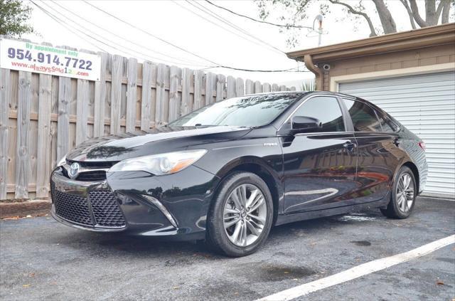 used 2015 Toyota Camry Hybrid car, priced at $9,995