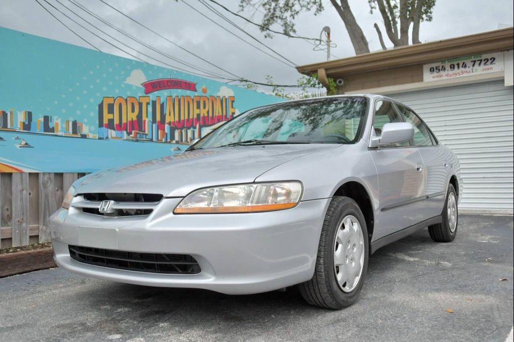 used 2000 Honda Accord car, priced at $6,999