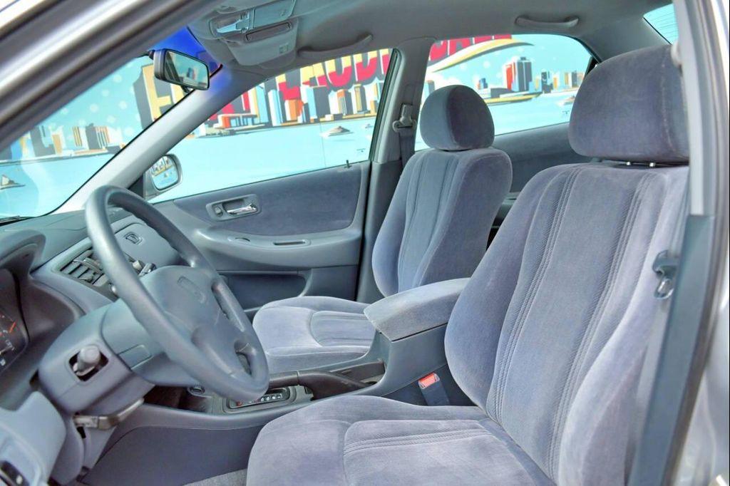 used 2000 Honda Accord car, priced at $6,999