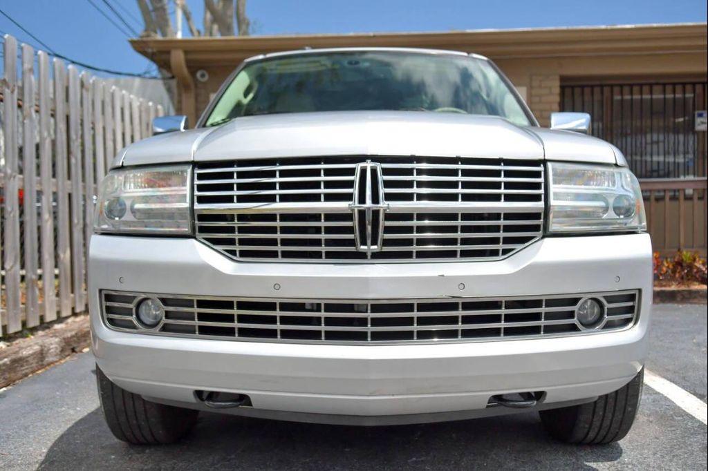 used 2014 Lincoln Navigator car, priced at $8,999