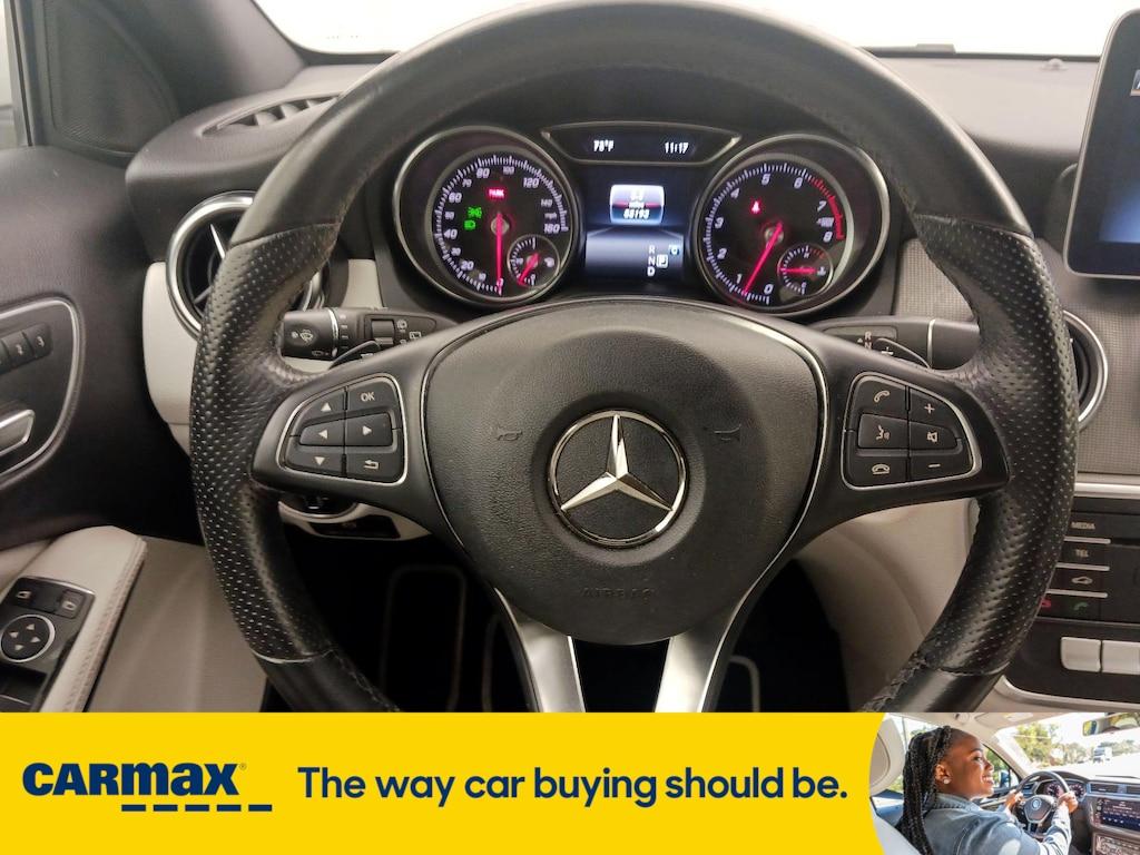 used 2020 Mercedes-Benz GLA 250 car, priced at $22,998