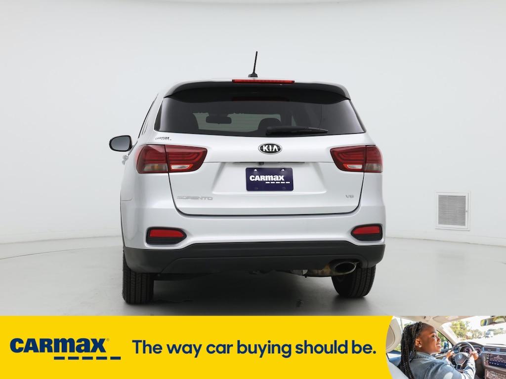 used 2019 Kia Sorento car, priced at $18,998