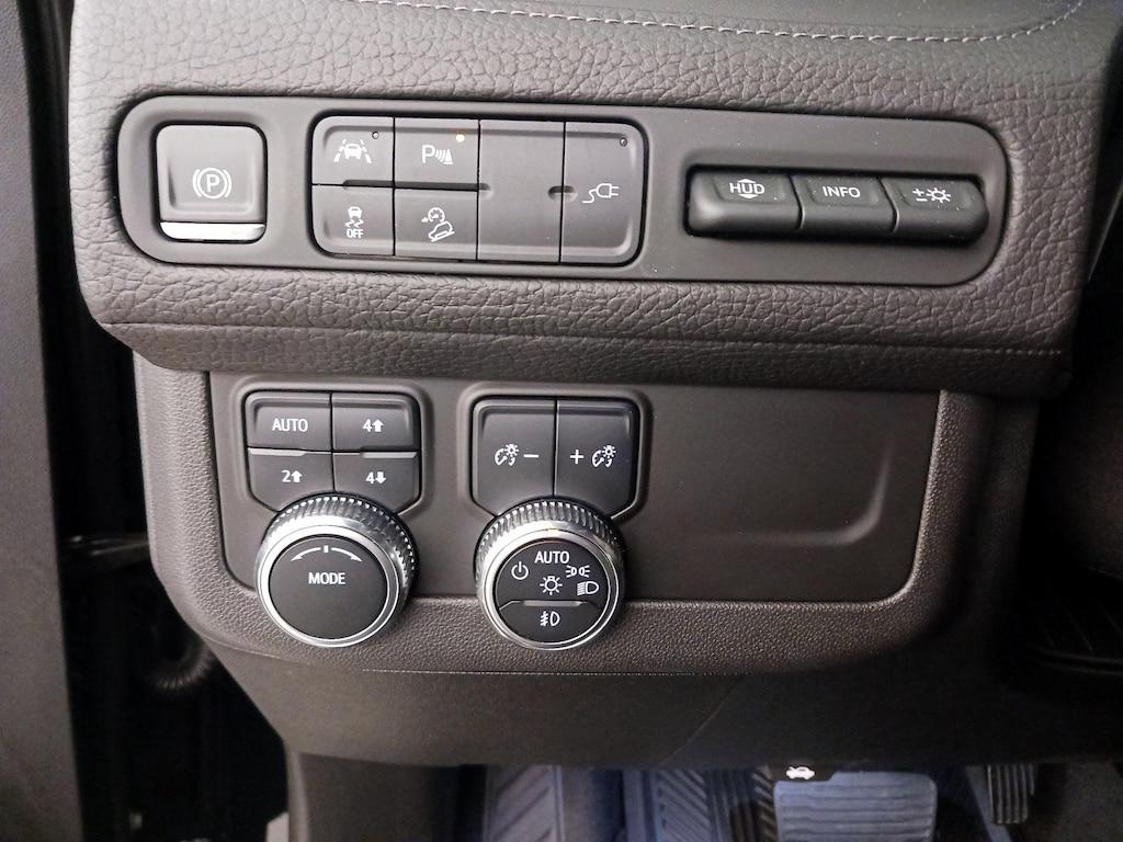 used 2021 GMC Yukon XL car, priced at $56,998