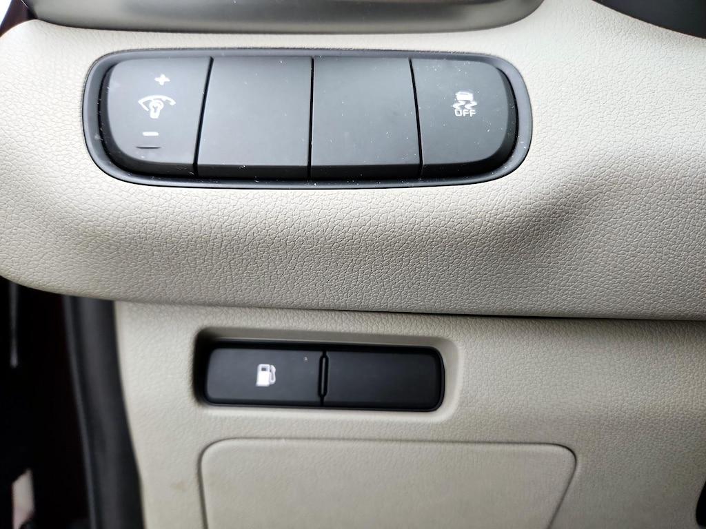 used 2018 Kia Sorento car, priced at $16,998