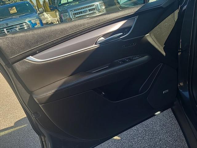 used 2019 Cadillac XT5 car, priced at $19,818