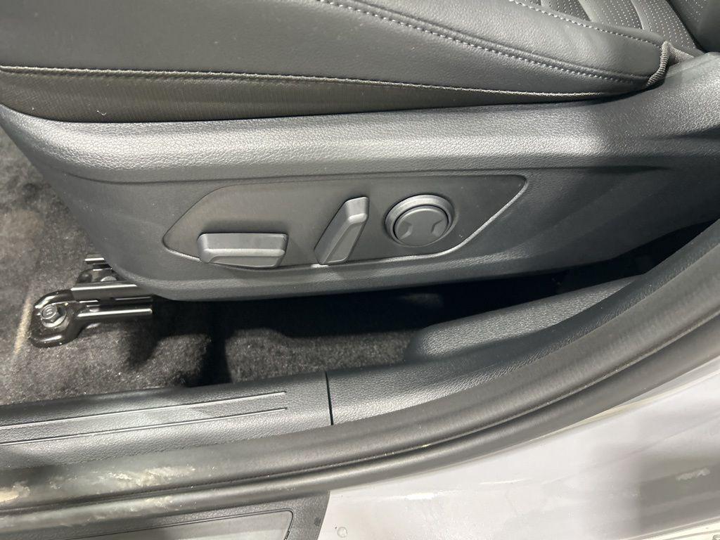 new 2026 Kia Sportage Hybrid car, priced at $40,762